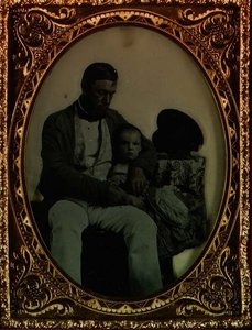 Padre e hijo, c.1850 de English Photographer