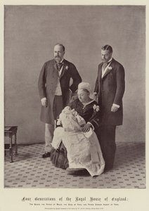 Cuatro generaciones de la Casa Real de Inglaterra, la reina, el príncipe de Gales, el duque de York y el príncipe Eduardo Alberto de York
