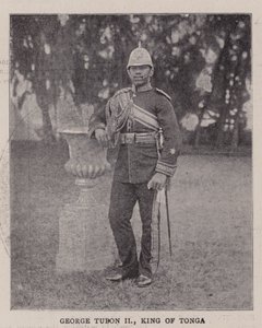 George Tubon II, Rey de Tonga de English Photographer