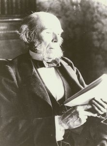 Herbert Spencer, retrato, leyendo de English Photographer