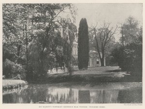 La residencia temporal de Su Majestad cerca de Windsor, Frogmore House de English Photographer