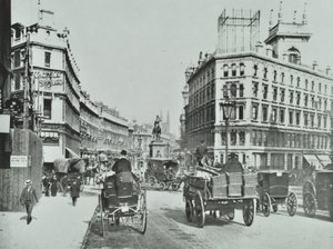 Holborn Circus, Ciudad de Londres, 1890 de English Photographer