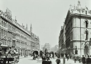 Holborn Viaduct, mirando al este, Ciudad de Londres, 1875 de English Photographer