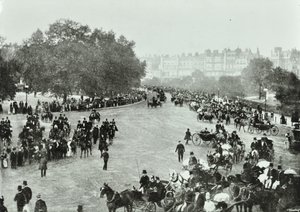 Hyde Park Corner, Westminster LB: Hyde Park Corner mirando a Park Lane, 1896 de English Photographer