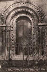 Iglesia de Iffley, Puerta Normanda, Lado Sur de English Photographer