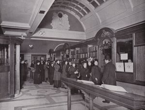 En la Biblioteca Central Carnegie, Hammersmith de English Photographer