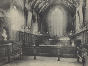 Interior del Ayuntamiento de Exeter, Devon de English Photographer