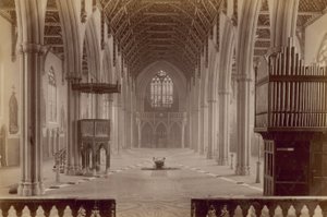 Interior de la Catedral de San Jorge de English Photographer