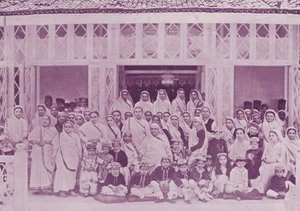 Ceremonia de Investidura Navjoti en la Casa de Sir Dinshaw Petit, Baronet de English Photographer