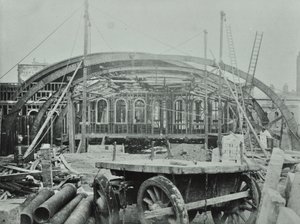 Kings Cross Station: trabajos de construcción en progreso, 1862 de English Photographer