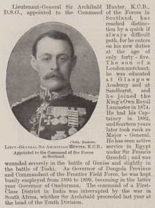 Teniente General Sir Archibald Hunter, KCB, nombrado comandante de las fuerzas en Escocia de English Photographer