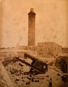 Faro fuerte después del bombardeo de Alejandría