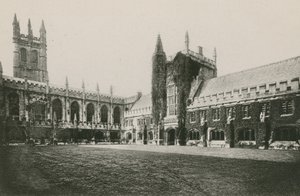 Claustro y Torre del Magdalen College, Oxford de English Photographer