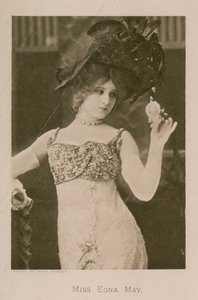 Señorita Edna May, fotografía de English Photographer