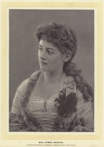 Miss Ethel Selwyn de English Photographer