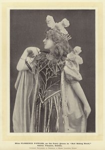 Miss Florence Fowler, como la Reina de las Hadas en Caperucita Roja, Gaiety Theatre, Dublín de English Photographer