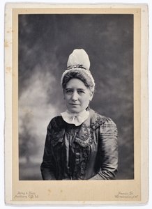 Señorita L.M. Gordon, matrona del Hospital de St. Thomas de English Photographer