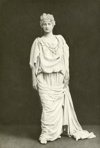 Miss Mary Anderson como Hermione (gravure) de English Photographer