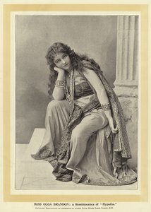 Señorita Olga Brandon: un Recuerdo de Hypatia de English Photographer