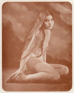 Arte nudista: Dolores (foto b/n) de English Photographer