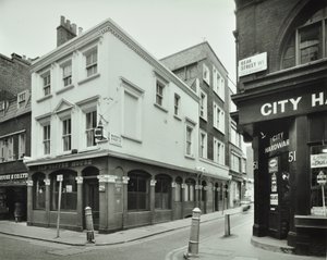 Vieja Casa de Café, 49 Beak Street, 1976 de English Photographer