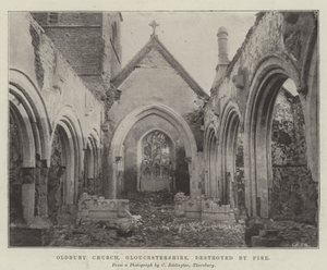 Iglesia de Oldbury, Gloucestershire, destruida por el Fuego