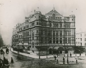 Teatro Palace, Cambridge Circus, Londres de English Photographer