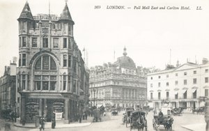 Pall Mall East y el Carlton Hotel de English Photographer