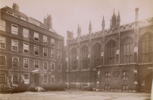 Postal con el Lamb Building en Inner Temple de English Photographer