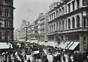 Poultry, mirando al oeste hacia Cheapside, Ciudad de Londres, 1890 de English Photographer