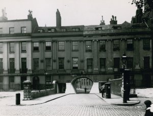 Calle Cerdeña, Lincoln