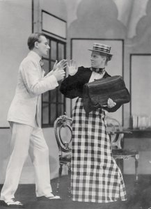 Escena de La importancia de llamarse Ernesto, de Oscar Wilde (1854-1900) en el Lyric Hammersmith, el 7 de julio de 1930 de English Photographer