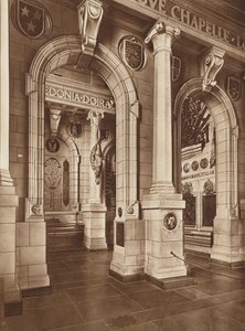 Monumento Nacional a la Guerra de Escocia: East Transept (fotografía en blanco y negro) de English Photographer