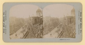 Impresión estereoscópica del Jubileo de Diamante de la Reina Victoria, 28 de junio de 1897 de English Photographer