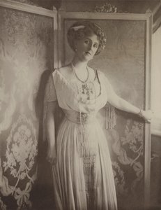 La baronesa von Eckardstein (foto b/n)