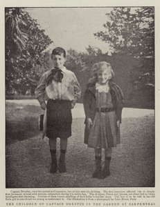 Los hijos del Capitán Dreyfus en el jardín de Carpentras