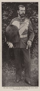 El Zar Nicolás II con el uniforme de los Scots Greys de English Photographer