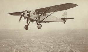 El De Havilland "Hawk-Moth" (foto en blanco y negro) de English Photographer
