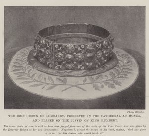 La Corona de Hierro de Lombardía, preservada en la Catedral de Monza y colocada en el ataúd del Rey Humberto de English Photographer