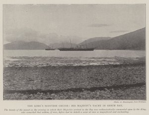 El crucero escocés del rey, el yate de Su Majestad en Onich Bay de English Photographer