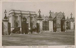 El Arco de Mármol, Londres de English Photographer