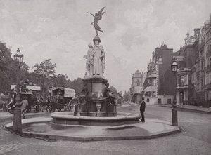 La Fuente Memorial en Park Lane de English Photographer