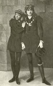 Las señoritas Isa Bowman y Bessie Hatton como los jóvenes príncipes en Ricardo III