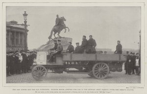 El Nuevo Poder y el Viejo Potentado, Motor de Bencina adoptado para uso en el Ejército Ruso pasando la Estatua de Pedro el Grande de English Photographer