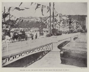 La Reina en Niza, Su Majestad inaugurando el nuevo puente sobre el Paillon, el 27 de abril
