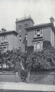 La residencia de Theodore Watts-Dunton y Algernon C Swinburne, The Pines, Putney de English Photographer