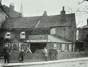 La Herrería, Broadway, Crouch End, 1890 de English Photographer