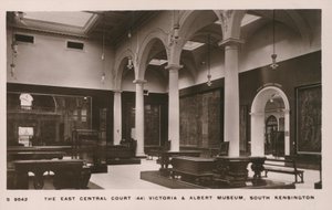 Museo Victoria y Alberto, South Kensington, Londres de English Photographer