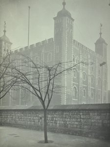 Torre de Londres, Tower Hill: Torre Blanca, 1899 de English Photographer