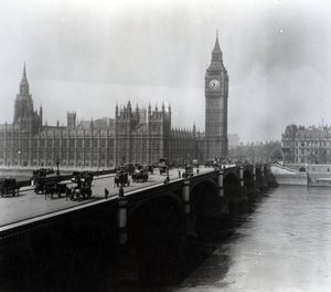 Vista del Puente de Westminster y las Casas del Parlamento de English Photographer